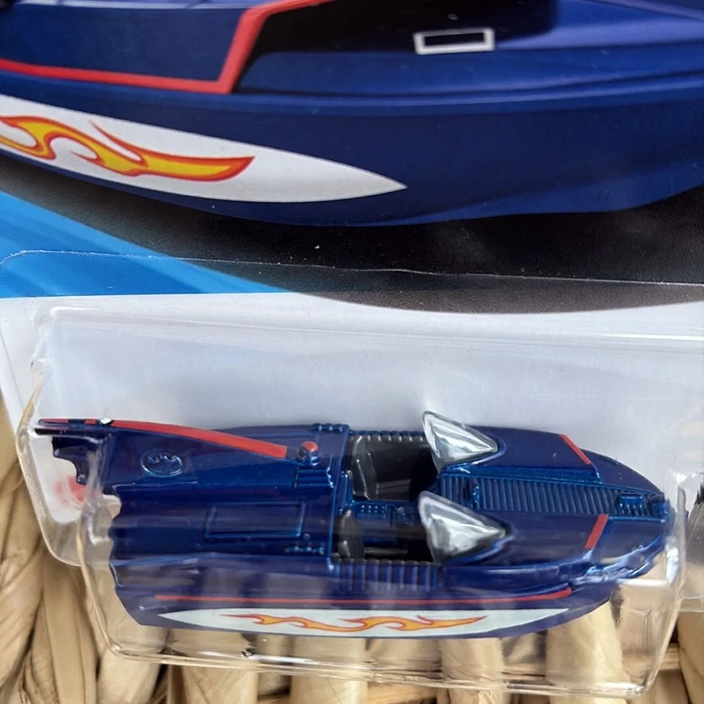 1966 Bat Boat Batman Robin Hot Wheels Speedboat BatBoat Toy Mattel New 2025